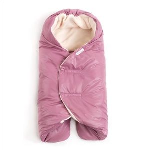 7 A.M. Enfant NIDO Car-Seat Wrap 7AM NWT